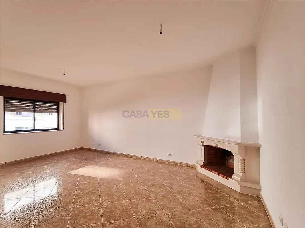 Apartamento T2 à venda em Santarém (Marvila), Santa Iria da Ribeira de Santarém, Santarém (São Salvador) e Santarém (São Nicolau), Santarém — foto 3