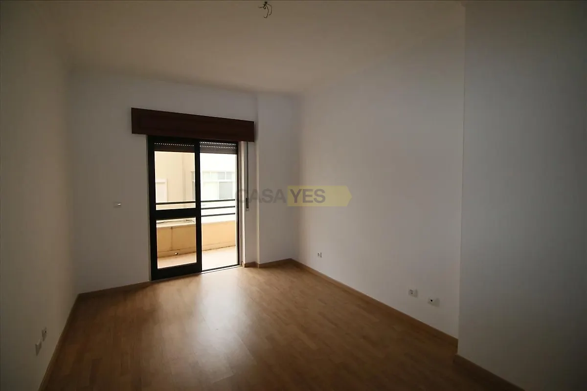 Apartamento T4 à venda em Santarém (Marvila), Santa Iria da Ribeira de Santarém, Santarém (São Salvador) e Santarém (São Nicolau), Santarém — foto 5