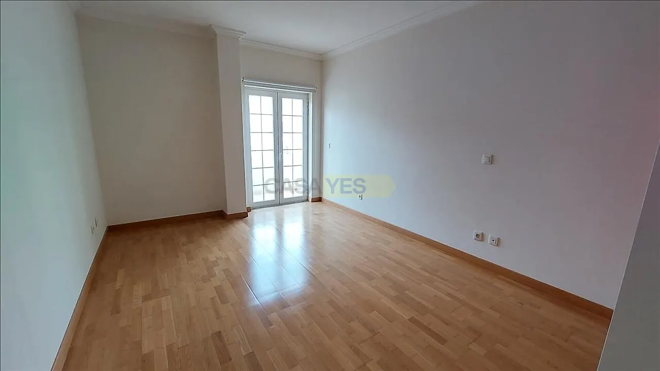 Apartamento T4 à venda em Sintra (Santa Maria e São Miguel, São Martinho e São Pedro de Penaferrim), Sintra — foto 11
