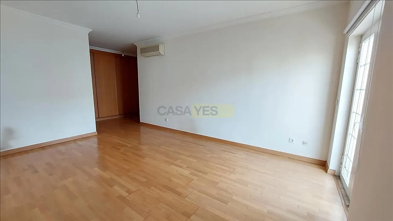 Apartamento T4 à venda em Sintra (Santa Maria e São Miguel, São Martinho e São Pedro de Penaferrim), Sintra — foto 16