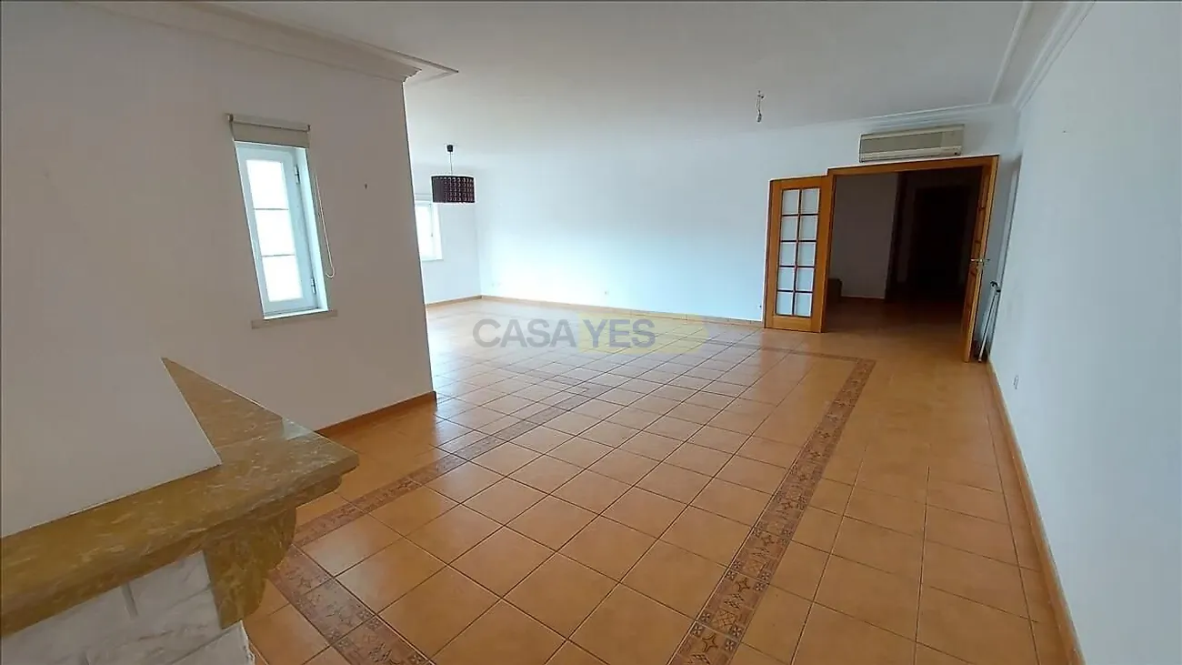 Apartamento T4 à venda em Sintra (Santa Maria e São Miguel, São Martinho e São Pedro de Penaferrim), Sintra — foto 4