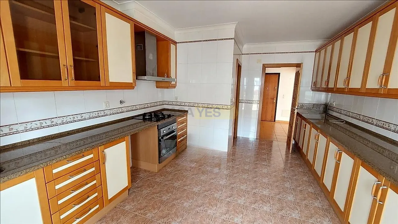 Apartamento T4 à venda em Sintra (Santa Maria e São Miguel, São Martinho e São Pedro de Penaferrim), Sintra — foto 6