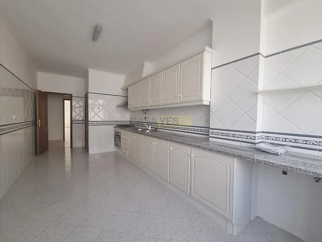Apartamento T3 à venda em Santarém (Marvila), Santa Iria da Ribeira de Santarém, Santarém (São Salvador) e Santarém (São Nicolau), Santarém — foto 8