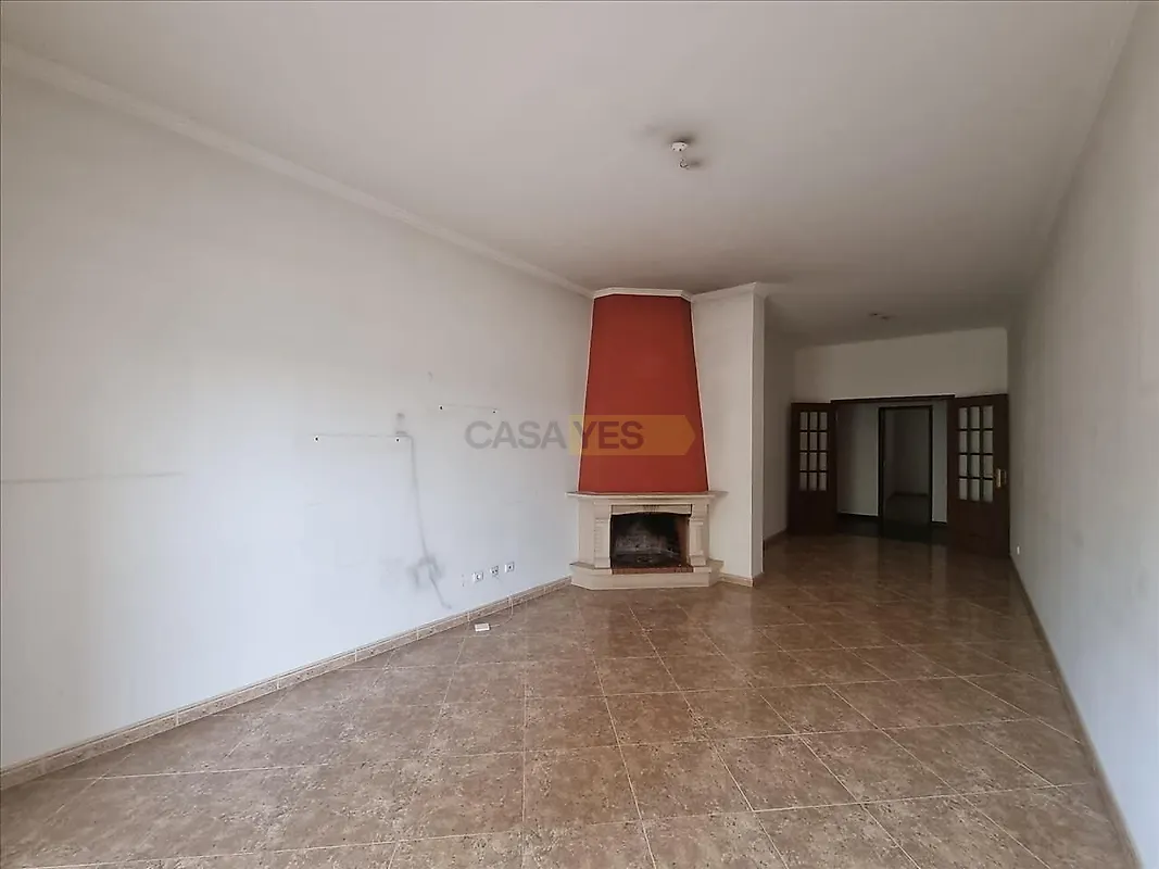 Apartamento T3 à venda em Santarém (Marvila), Santa Iria da Ribeira de Santarém, Santarém (São Salvador) e Santarém (São Nicolau), Santarém — foto 2