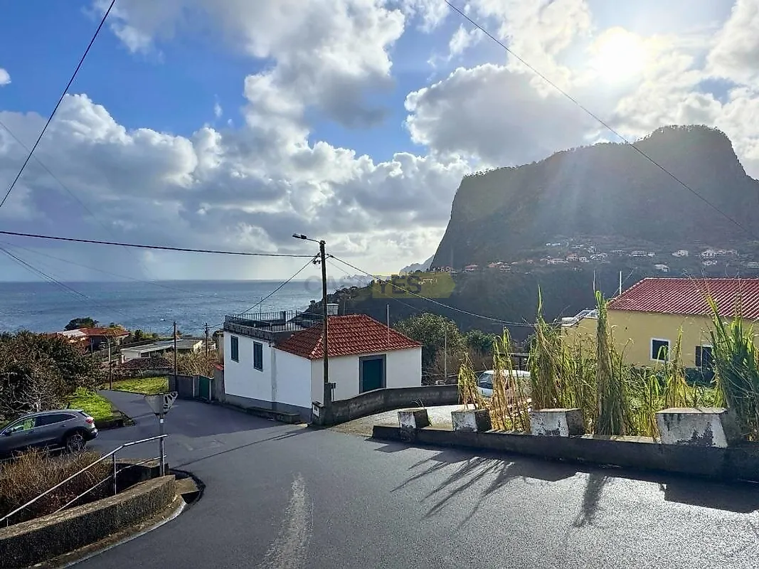 Moradia T2 à venda em Santana, €400.000