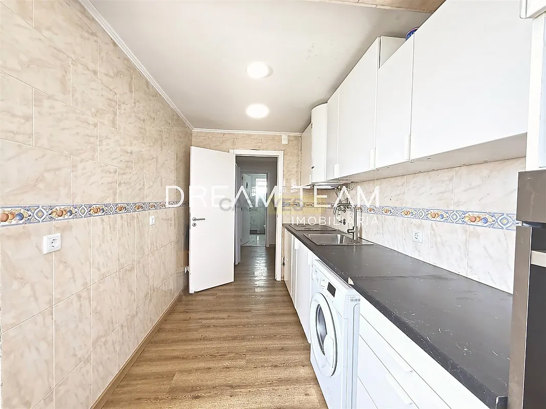 Apartamento T3 em São Sebastião, €225.000