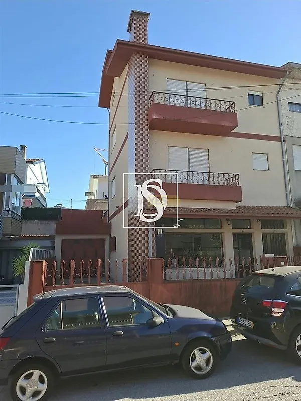 Moradia T3 em Ermesinde, €449.000