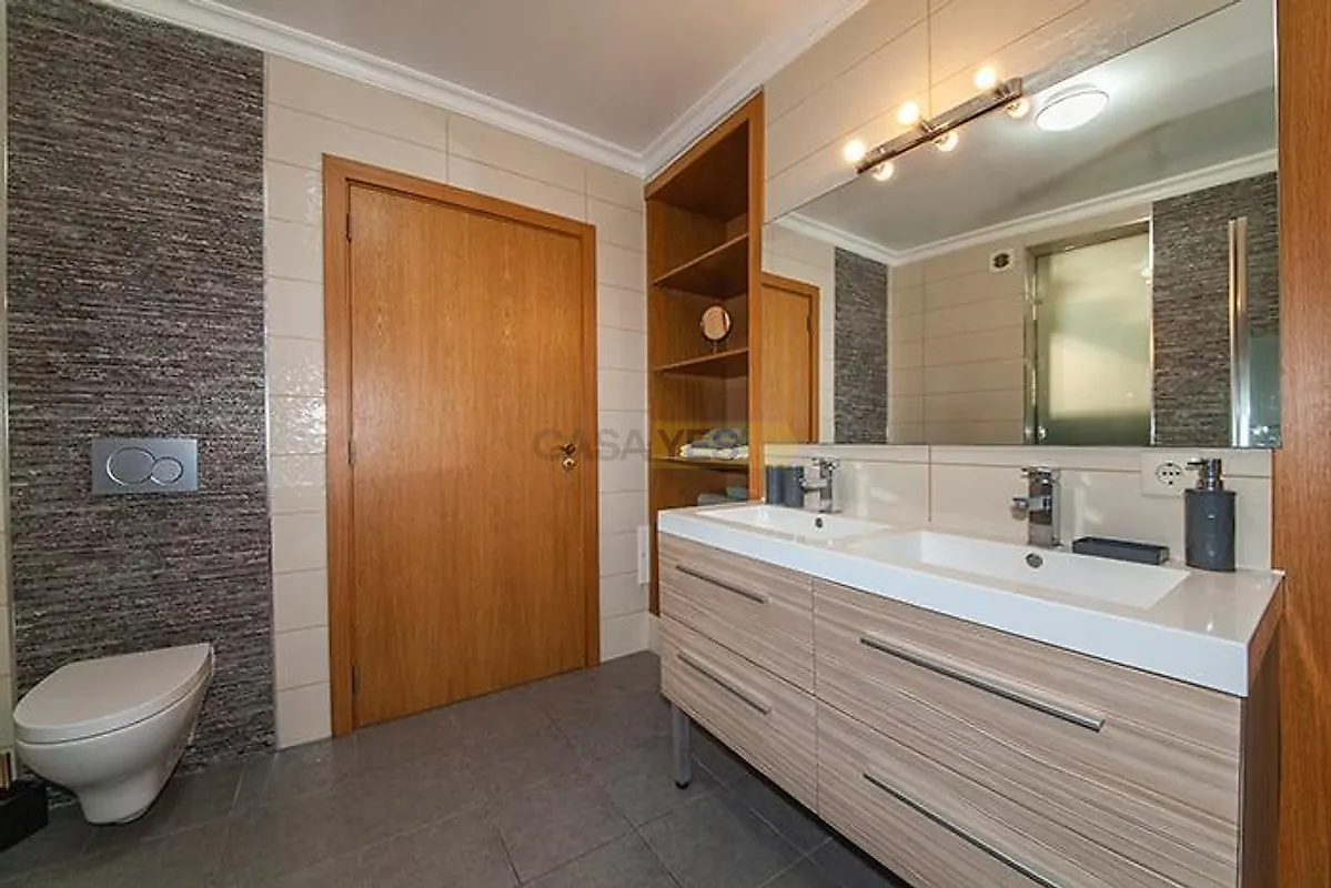 Moradia T5 à venda em Estômbar e Parchal, Lagoa — foto 9
