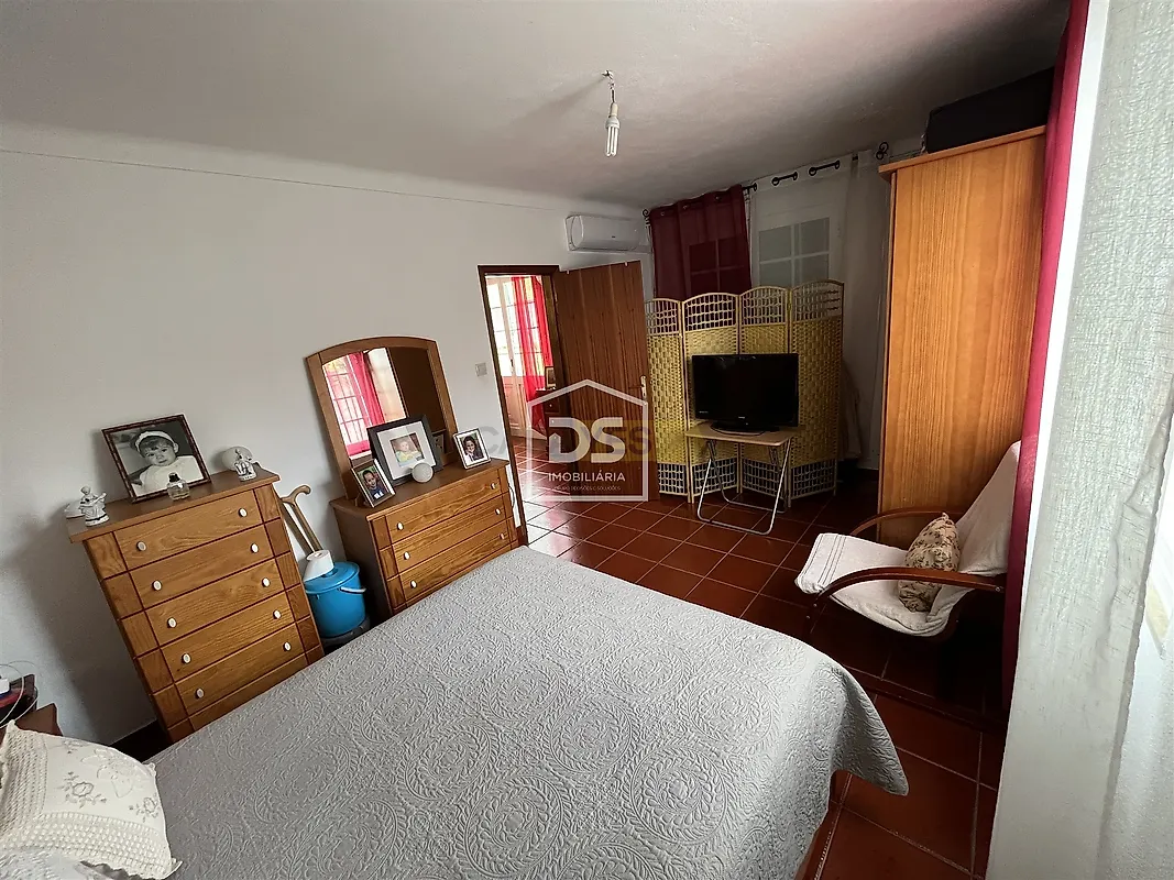 Moradia T5 à venda em Andrães, Vila Real — foto 16