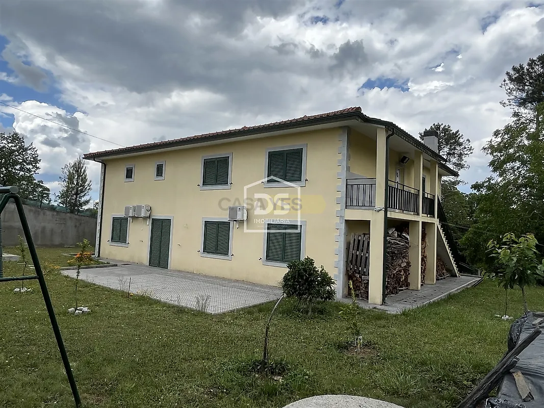 Moradia T5 à venda em Andrães, Vila Real — foto 8