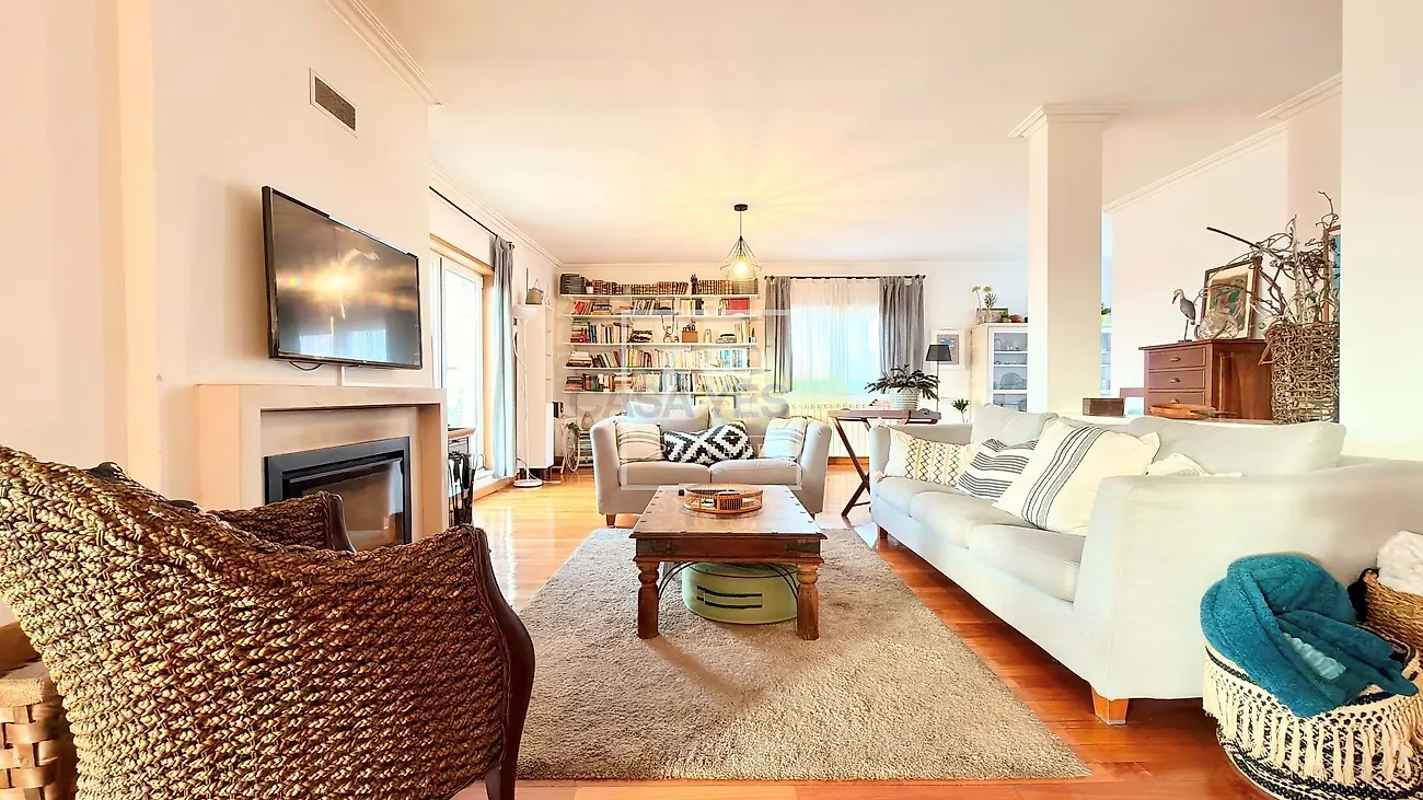 Apartamento T4 em Ferreiros e Gondizalves, €470.000