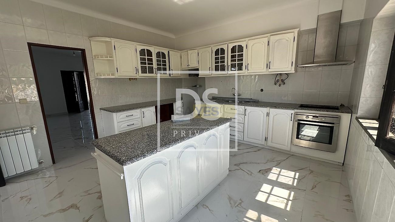 Moradia T4 à venda em Maxial e Monte Redondo, Torres Vedras — foto 2