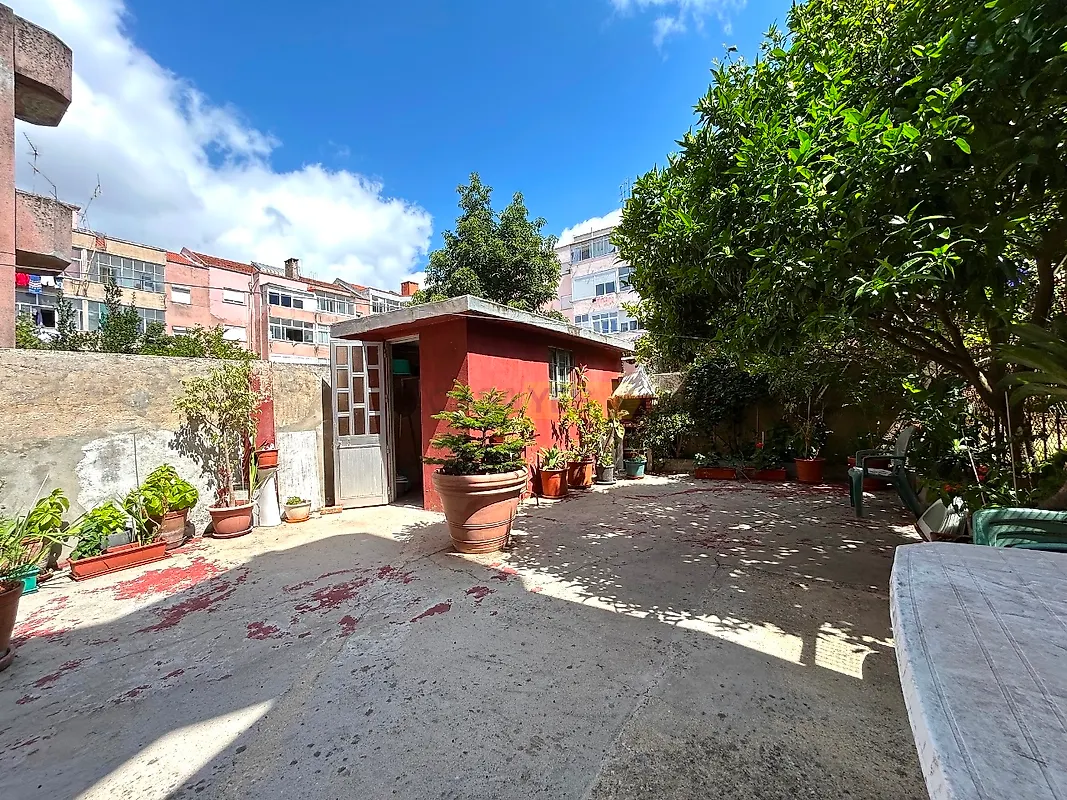 Apartamento T2 à venda em Mina de Água, Amadora — foto 3