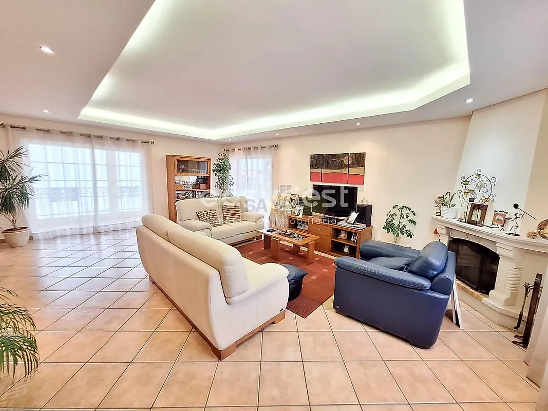 Moradia T5 à venda em Estômbar e Parchal, Lagoa — foto 3