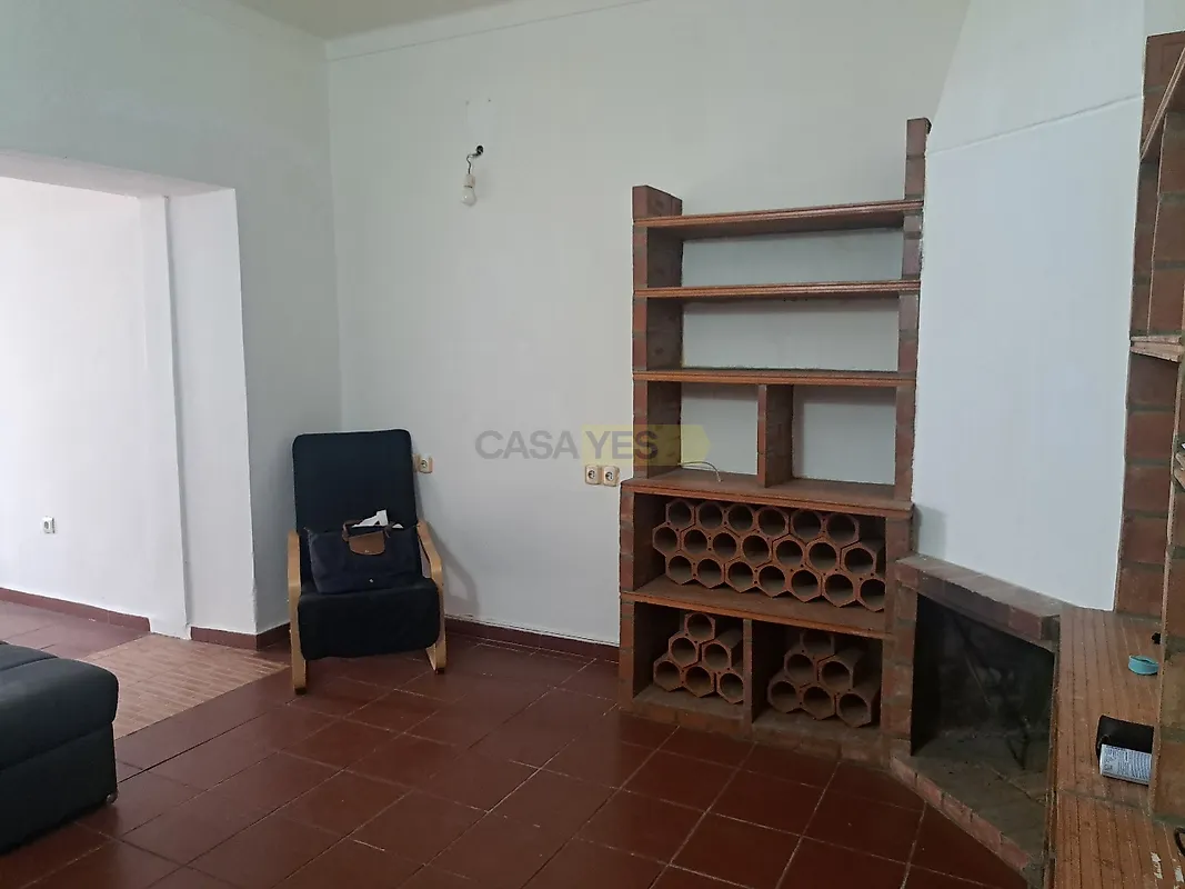 Moradia T2 à venda em Santa Clara de Louredo, Beja — foto 5