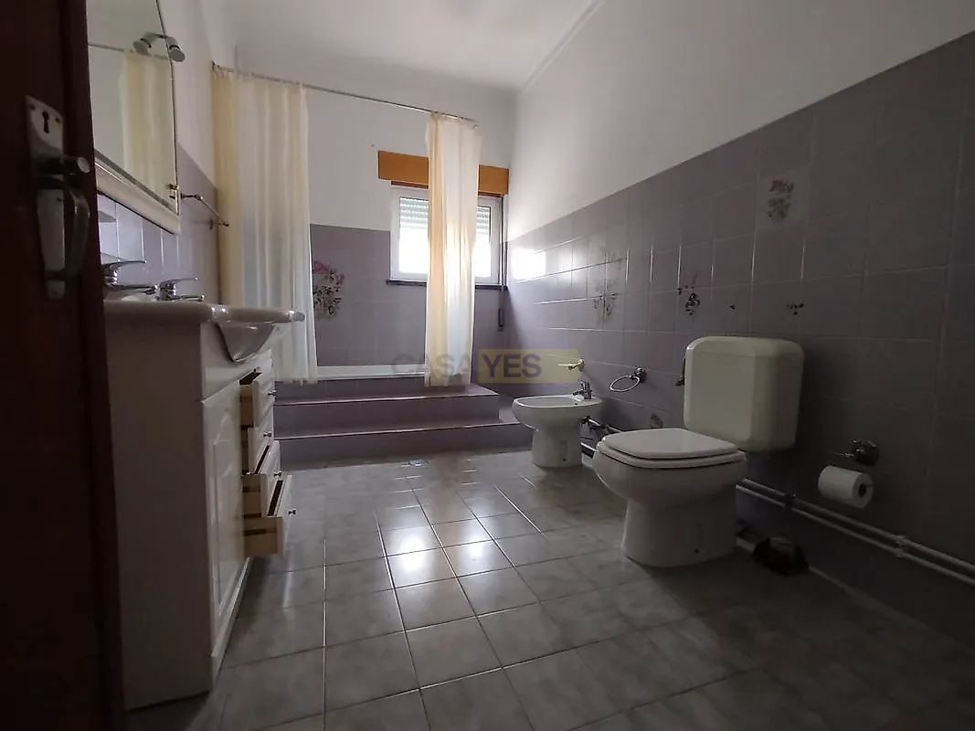 Moradia T4 à venda em Bidoeira de Cima, Leiria — foto 6