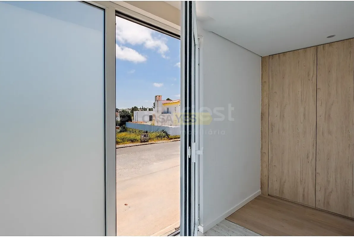 Moradia T4 à venda em Torres Vedras (São Pedro, Santiago, Santa Maria do Castelo e São Miguel) e Matacães, Torres Vedras — foto 30