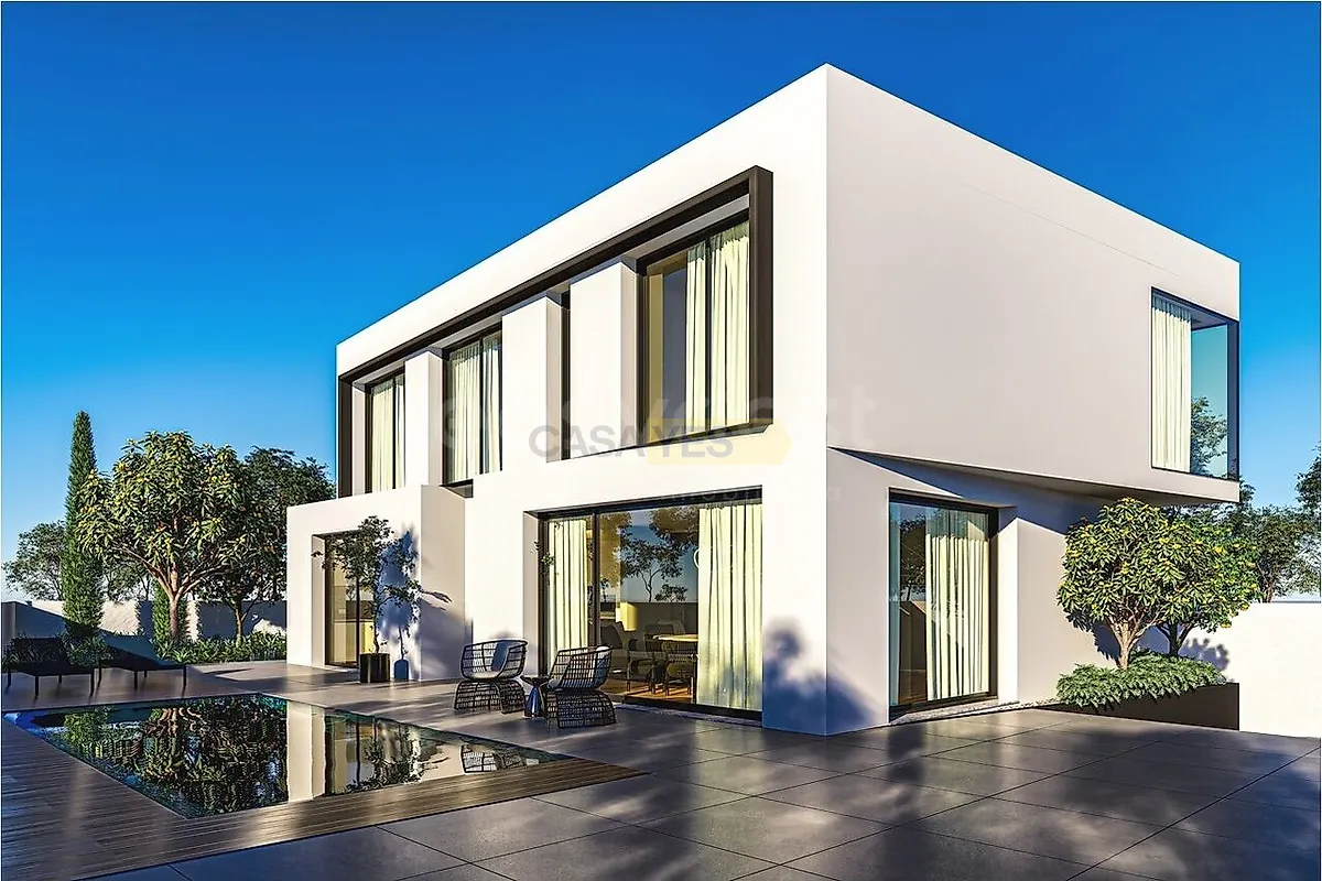Moradia T4 à venda em Torres Vedras (São Pedro, Santiago, Santa Maria do Castelo e São Miguel) e Matacães, €699.000