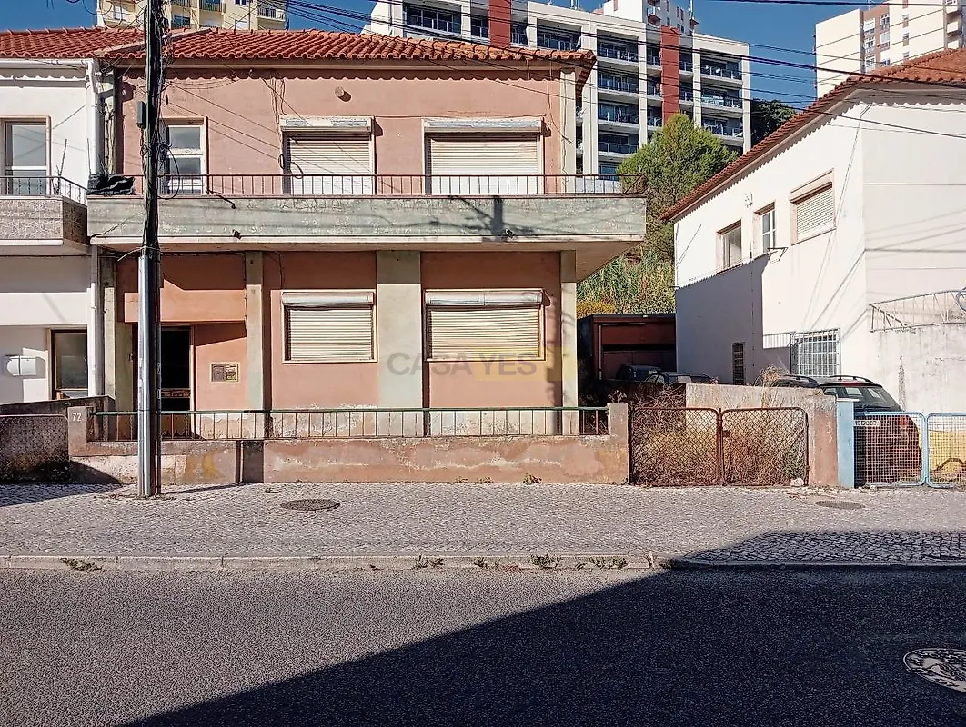 Moradia T4 à venda em Setúbal (São Julião, Nossa Senhora da Anunciada e Santa Maria da Graça), €380.000