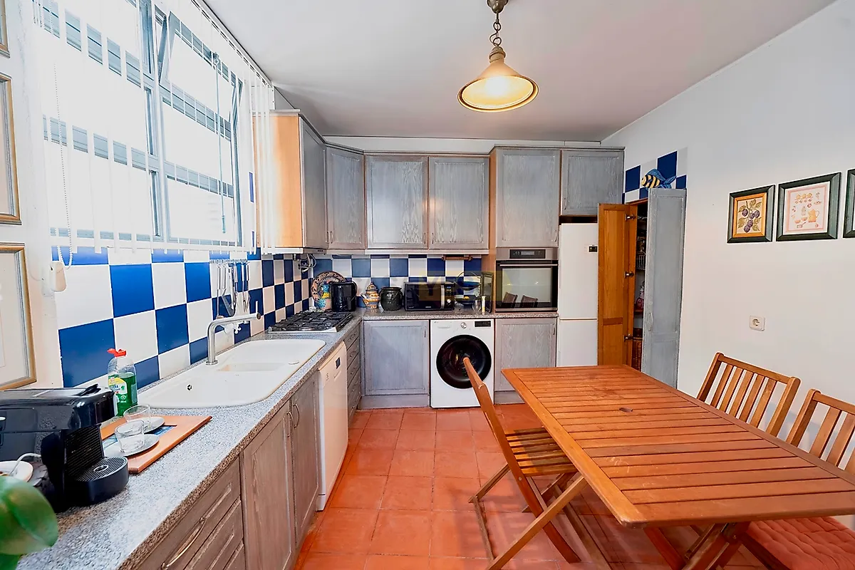 Moradia T6+ à venda em Santo António dos Cavaleiros e Frielas, Loures — foto 12
