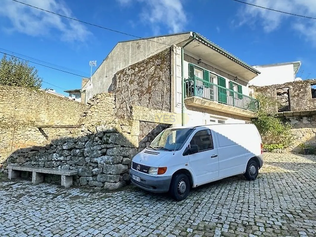 Moradia T3 à venda em Lousa, Torre de Moncorvo — foto 2