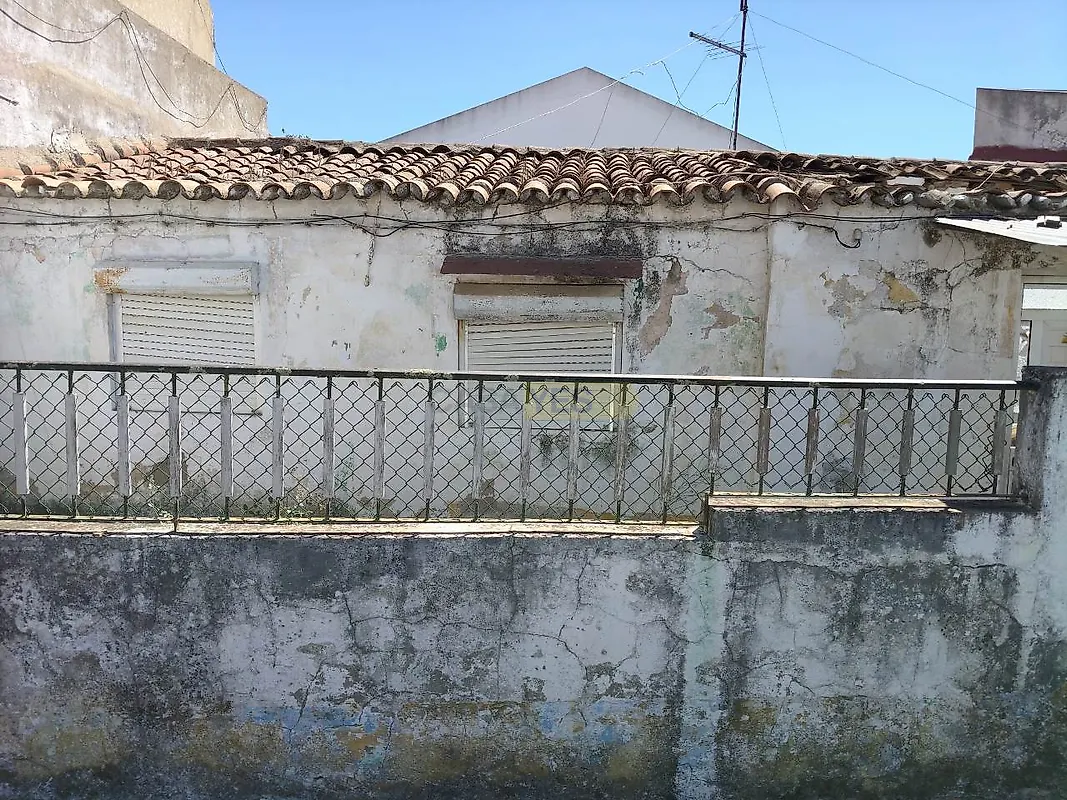 Moradia T3 à venda em Ferreira do Alentejo e Canhestros, Ferreira do Alentejo — foto 2