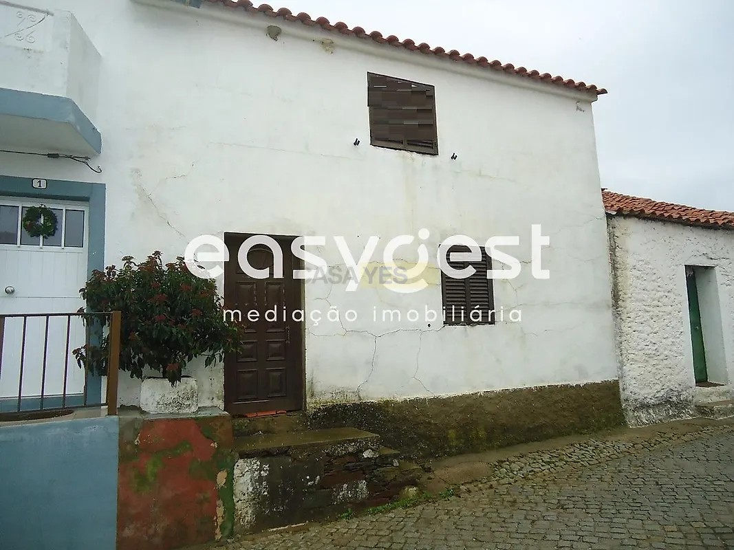 Moradia T2 à venda em Rosmaninhal, €19.500