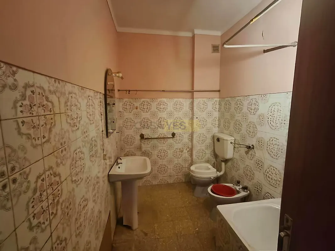 Apartamento T2 à venda em Santa Iria de Azoia, São João da Talha e Bobadela, Loures — foto 7