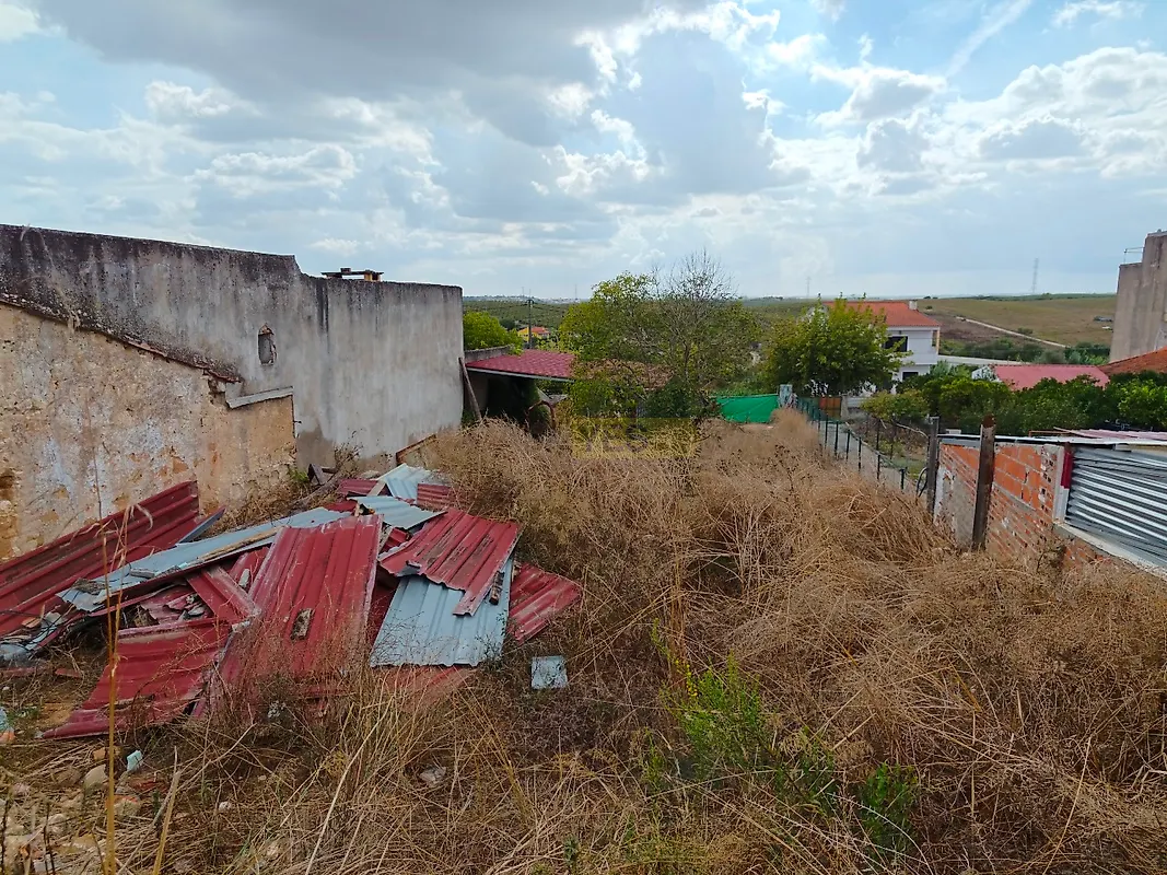 Moradia T0 à venda em Alcanhões, Santarém — foto 2