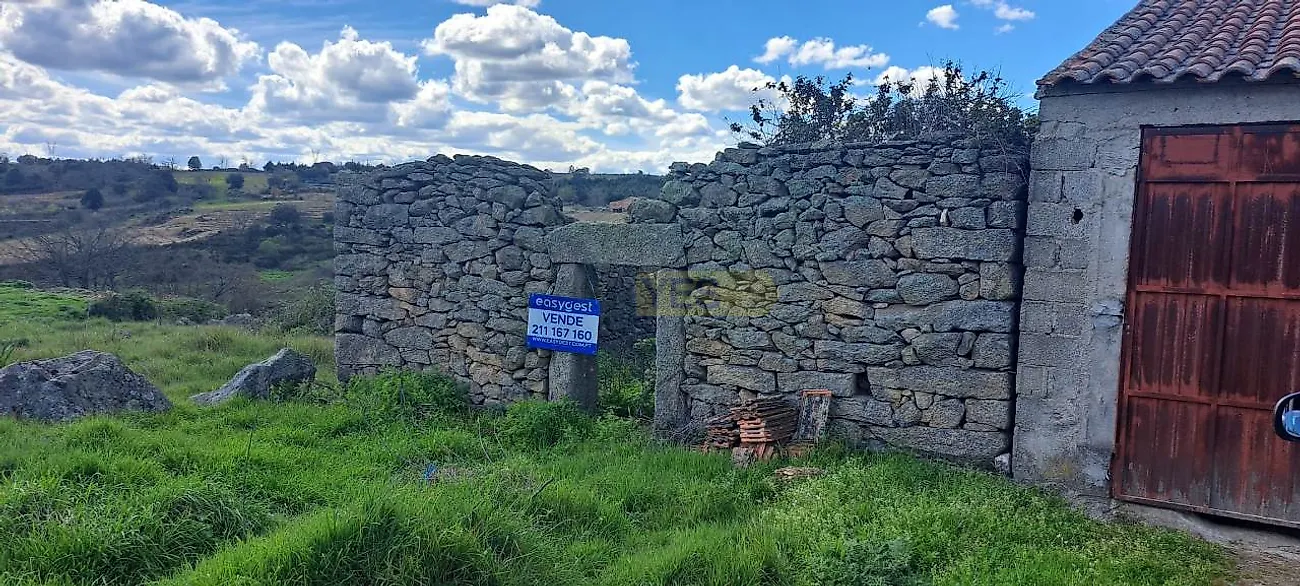 Moradia T0 à venda em Urrós, Mogadouro — foto 2