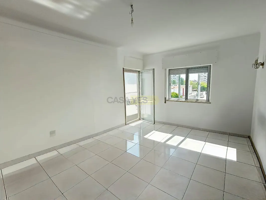Apartamento T1 à venda em Amora, Seixal — foto 3