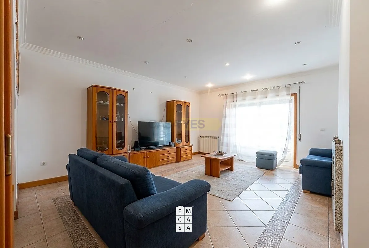 Apartamento T3 à venda em Oliveira de Azeméis, Santiago de Riba-Ul, Ul, Macinhata da Seixa e Madail, Oliveira de Azeméis — foto 4