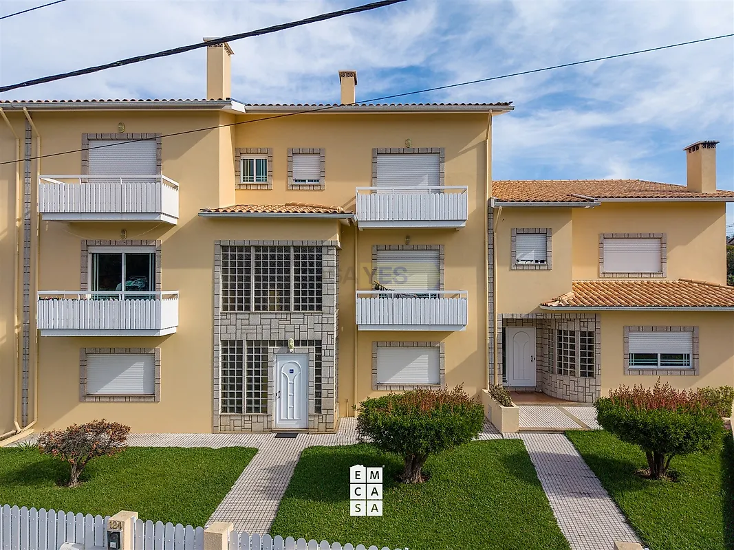 Apartamento T3 à venda em Oliveira de Azeméis, Santiago de Riba-Ul, Ul, Macinhata da Seixa e Madail, Oliveira de Azeméis — foto 38