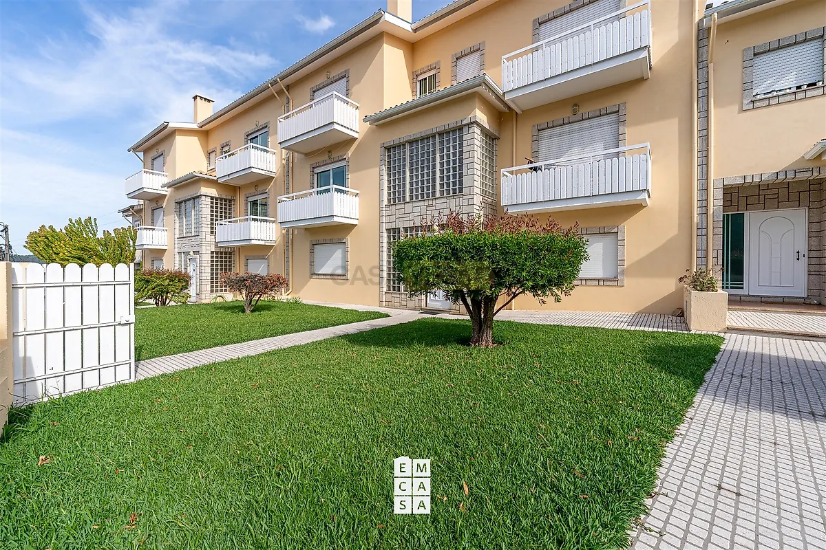 Apartamento T3 à venda em Oliveira de Azeméis, Santiago de Riba-Ul, Ul, Macinhata da Seixa e Madail, Oliveira de Azeméis — foto 6