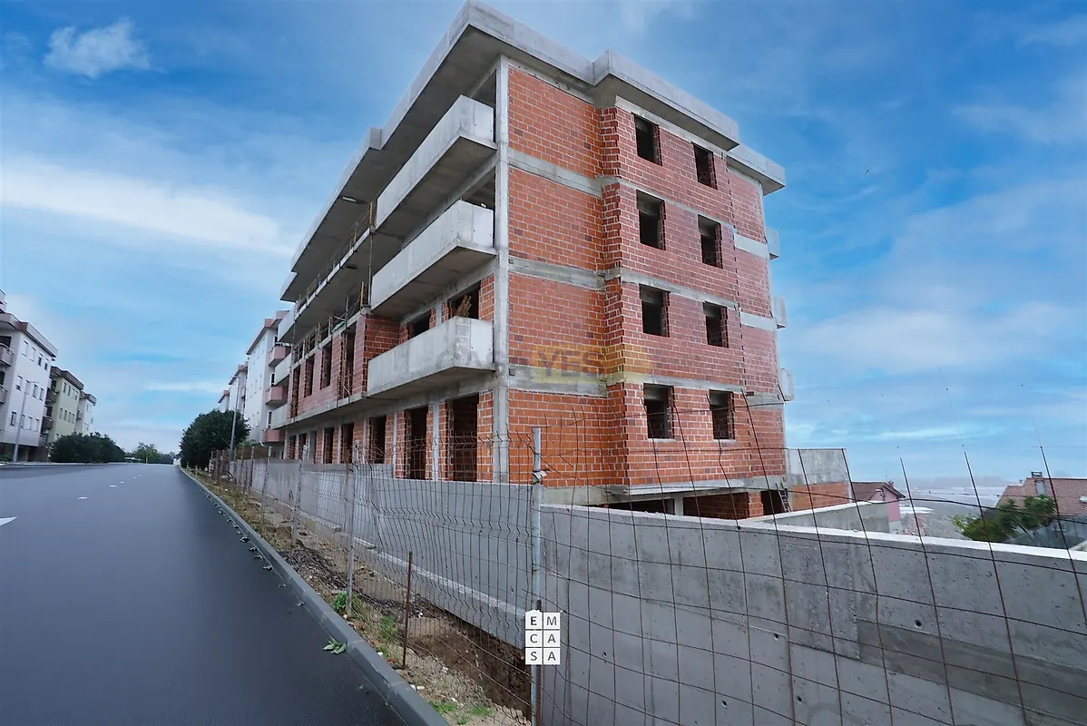 Apartamento T0 à venda em Oliveira de Azeméis, Santiago de Riba-Ul, Ul, Macinhata da Seixa e Madail, Oliveira de Azeméis — foto 4