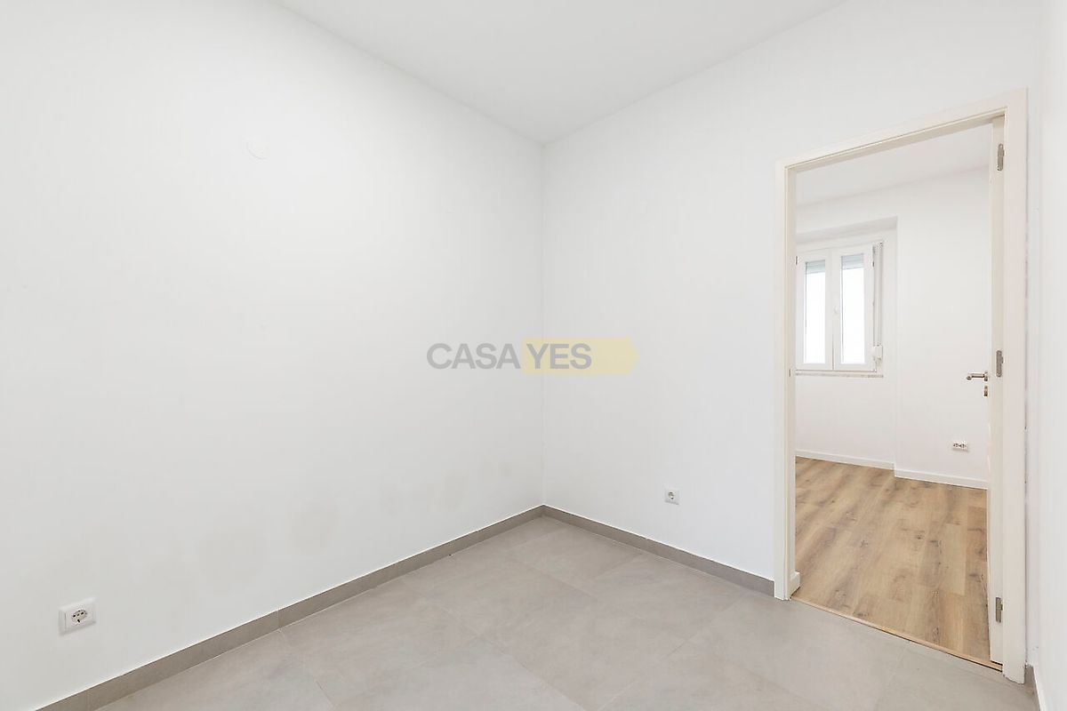 Apartamento T6+ à venda em Sacavém e Prior Velho, Loures — foto 6