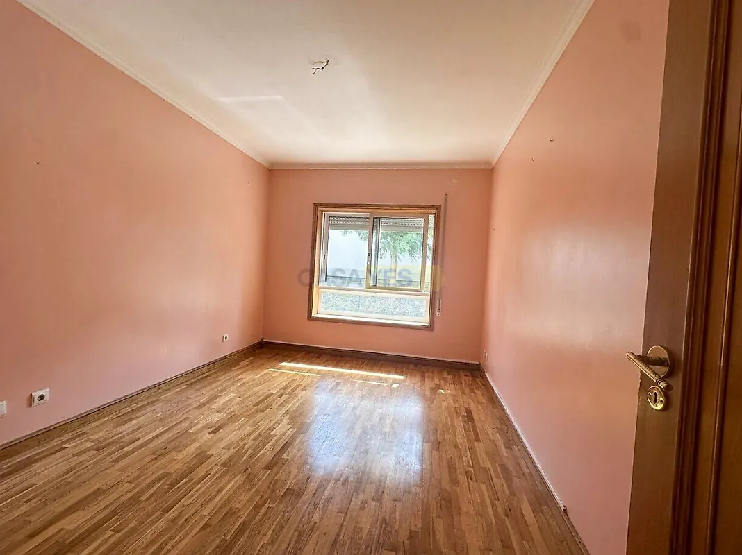 Apartamento T2 à venda em Santana da Azinha, Guarda — foto 8