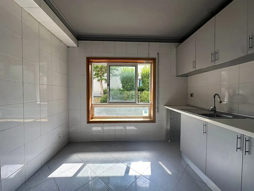 Apartamento T2 à venda em Santana da Azinha, Guarda — foto 2