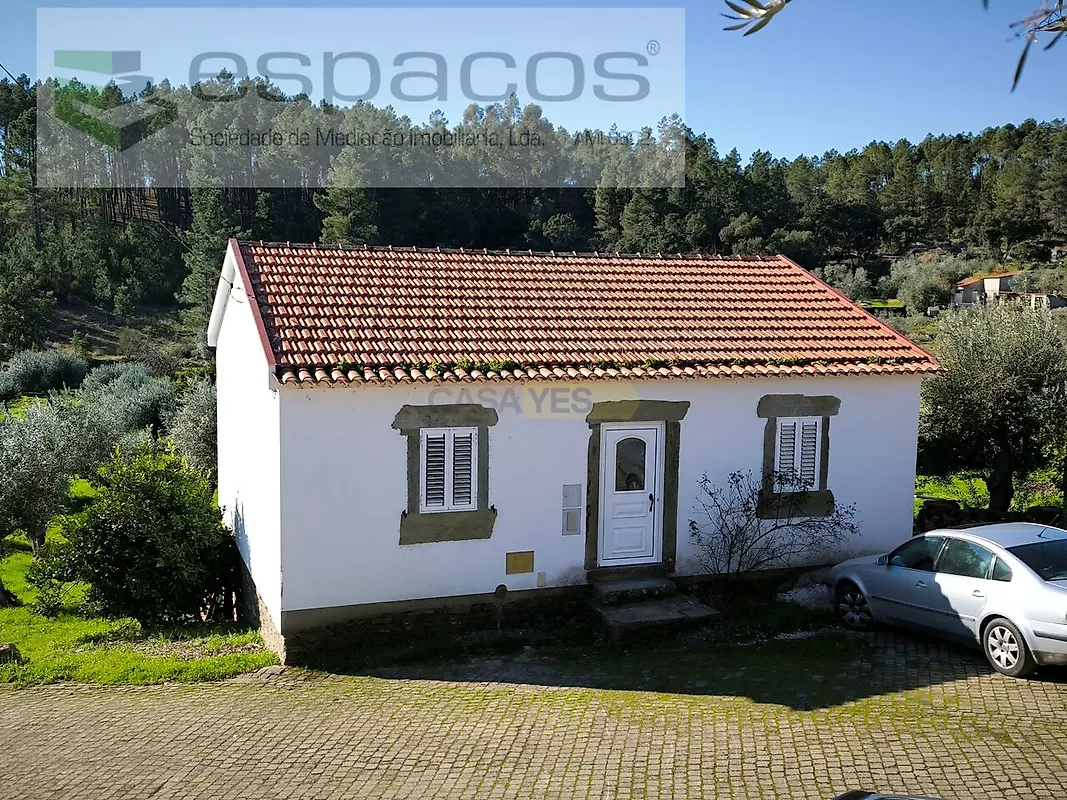 Moradia T0 à venda em São Vicente da Beira, €48.500