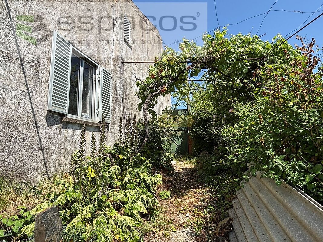 Moradia T2 à venda em Benquerenças, Castelo Branco — foto 2