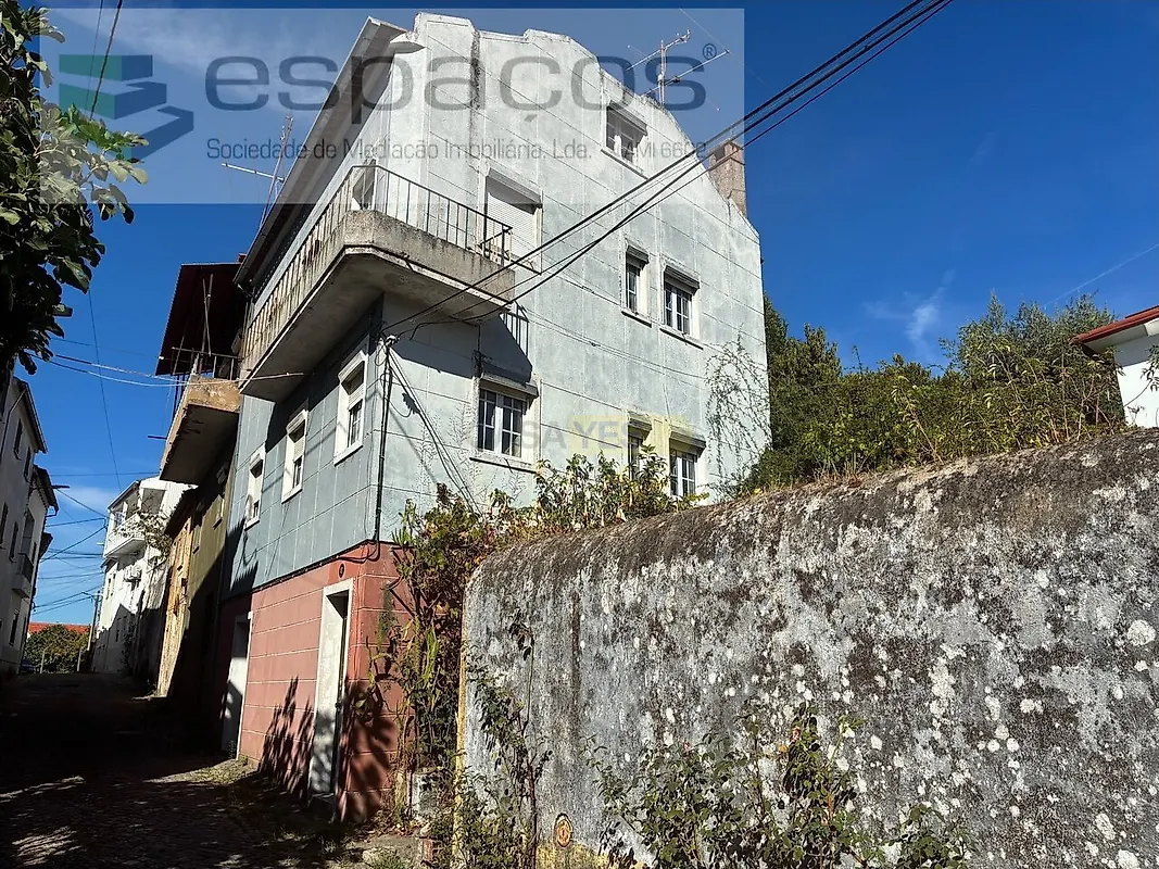 Moradia T4 à venda em Fundão, Valverde, donas, Aldeia de Joanes e Aldeia Nova do Cabo, €85.000