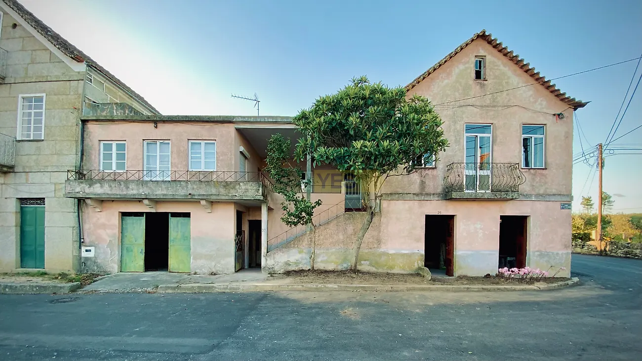 Moradia T4 em Seixo da Beira, €70.000