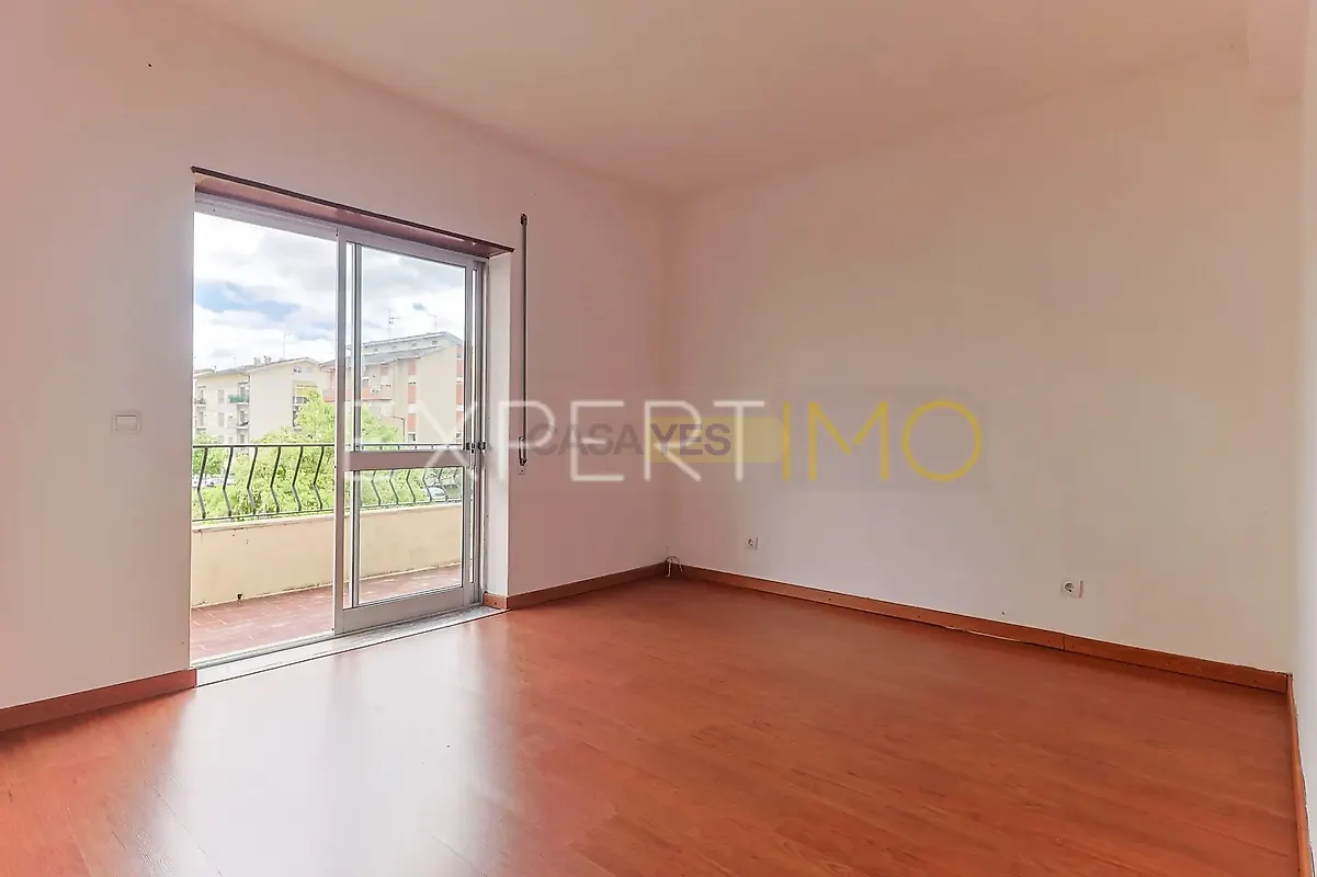 Apartamento T2 em Eiras e São Paulo de Frades, €220.000