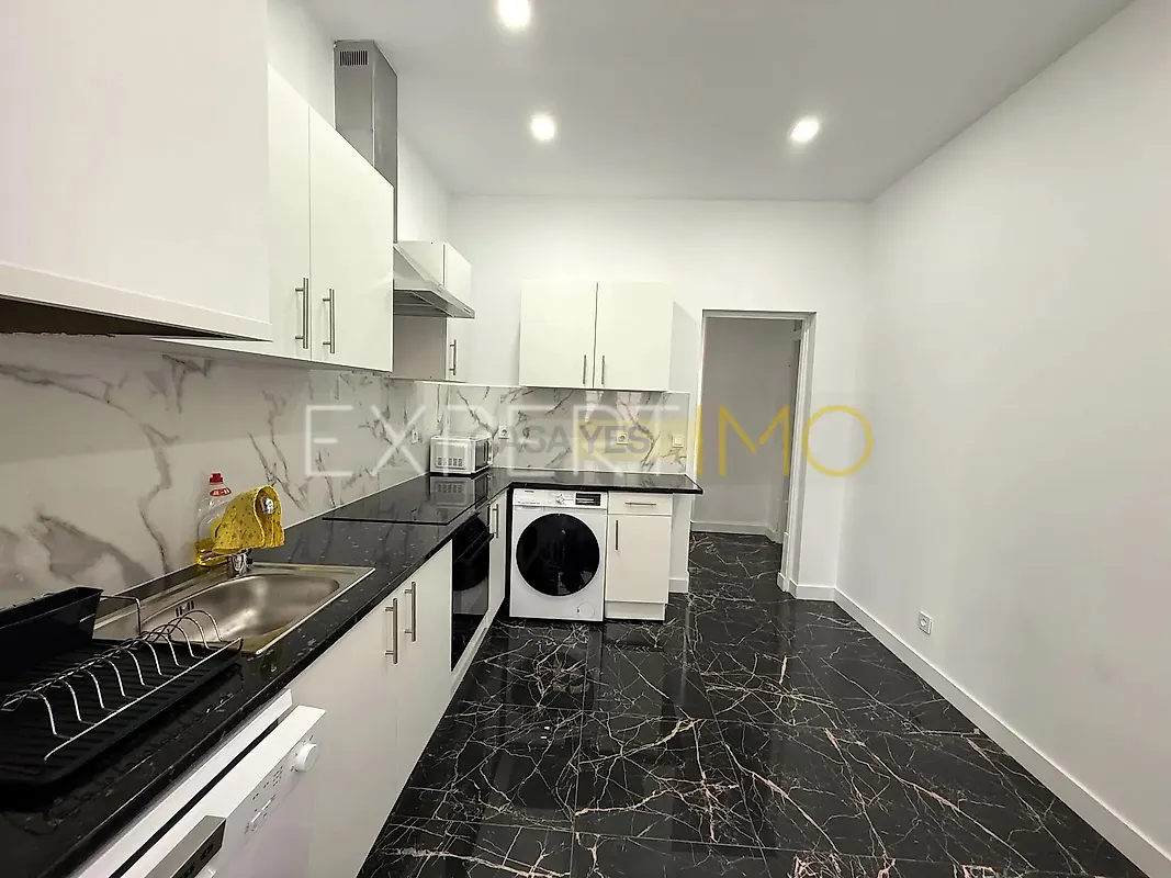Apartamento T6+ à venda em Coimbra (Sé Nova, Santa Cruz, Almedina e São Bartolomeu), €490.000