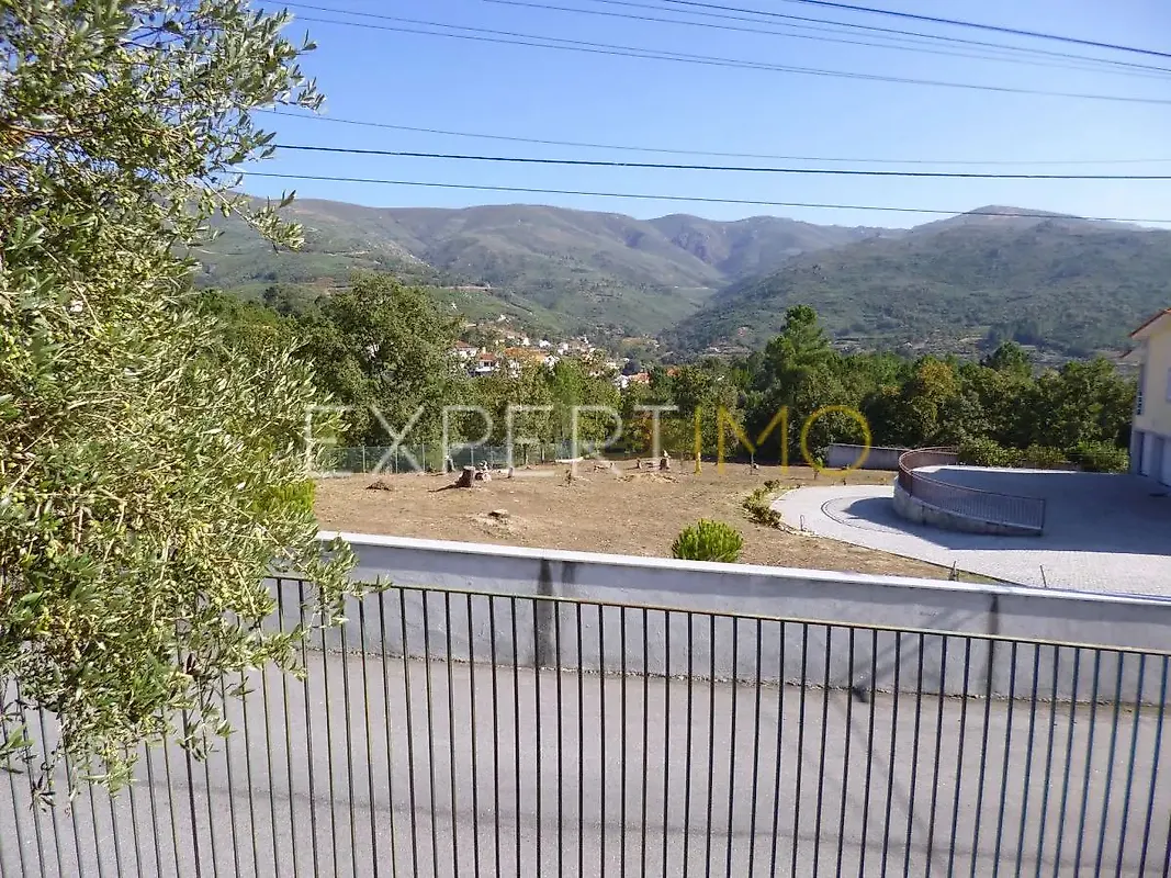 Moradia T5 à venda em Aldeias e Mangualde da Serra, Gouveia — foto 2