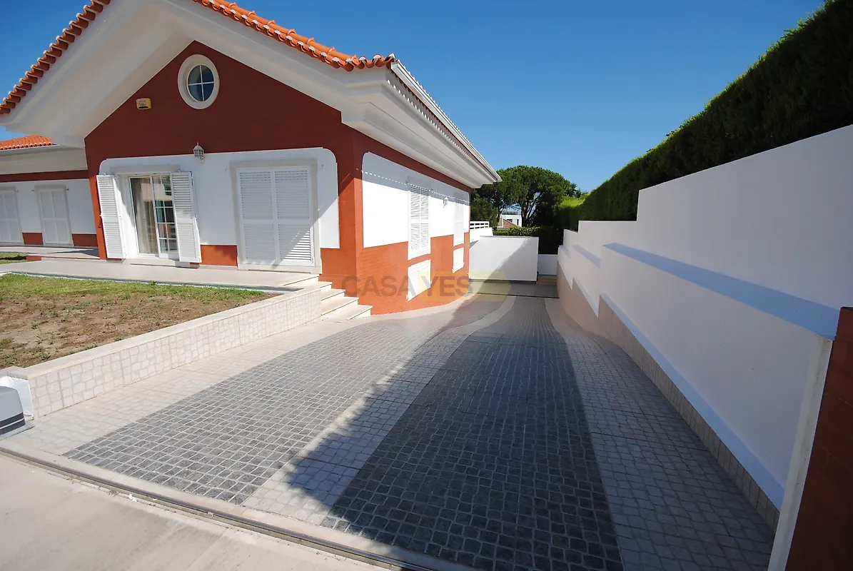 Moradia T4 à venda em Sintra (Santa Maria e São Miguel, São Martinho e São Pedro de Penaferrim), Sintra — foto 4