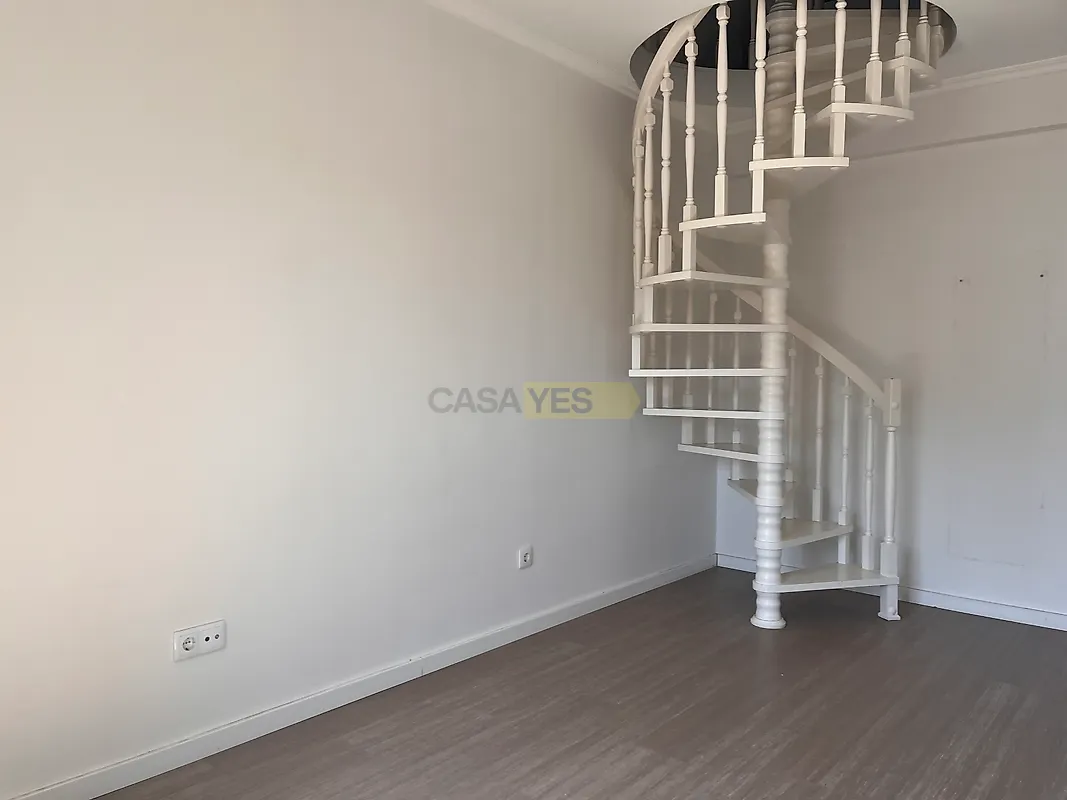 Apartamento T4 à venda em Águas Livres, Amadora — foto 14