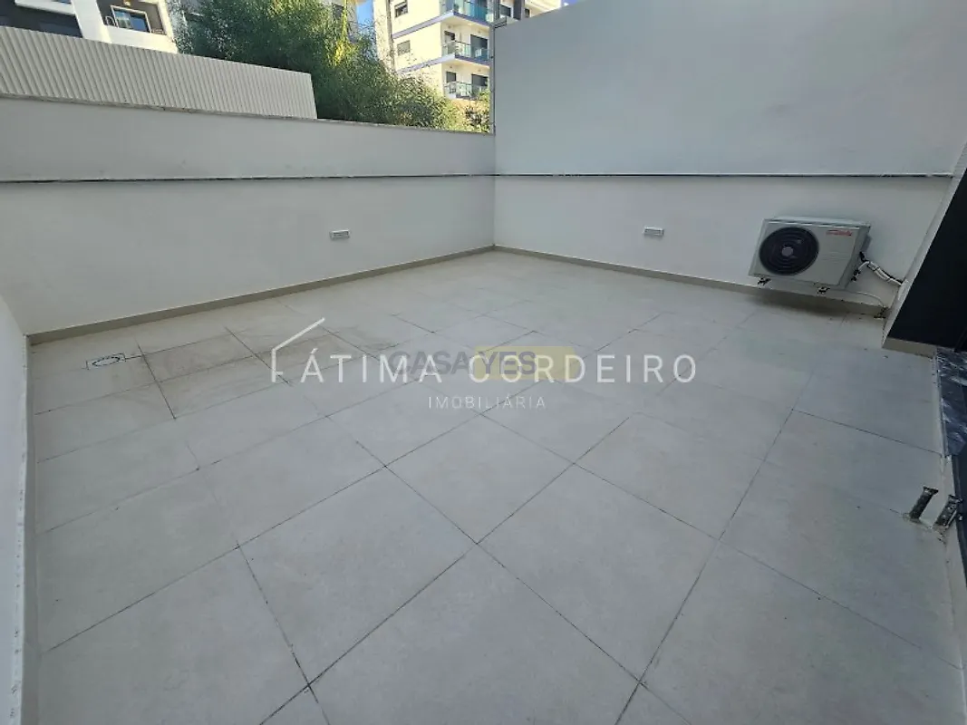 Apartamento T5 à venda em Laranjeiro e Feijó, Almada — foto 17