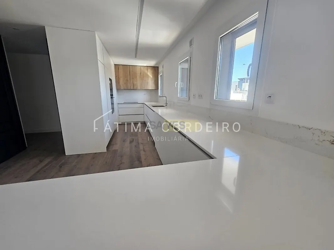 Apartamento T5 à venda em Laranjeiro e Feijó, Almada — foto 13