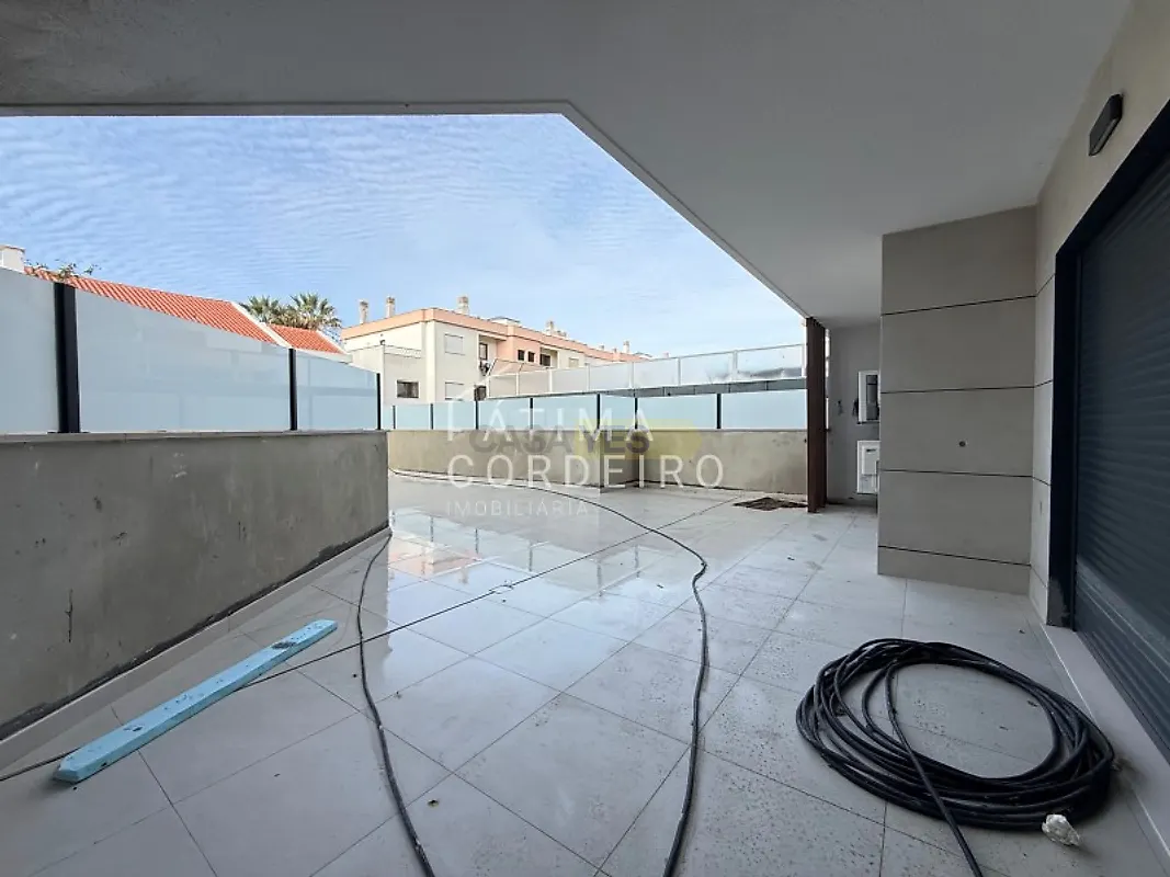 Apartamento T2 à venda em Costa da Caparica, Almada — foto 4